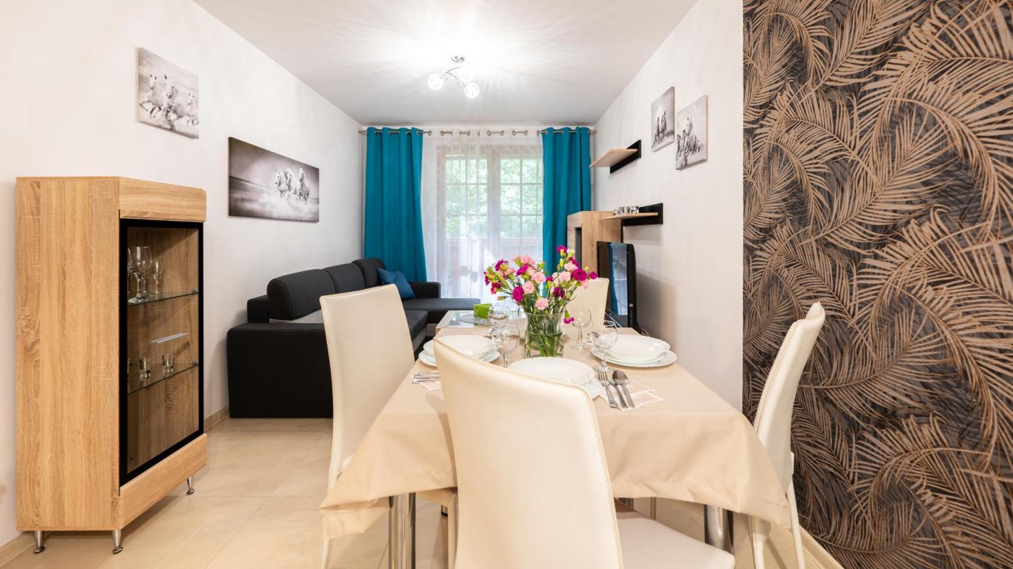 Apartamenty Sun & Snow Lesny Dom 카르파츠 외부 사진